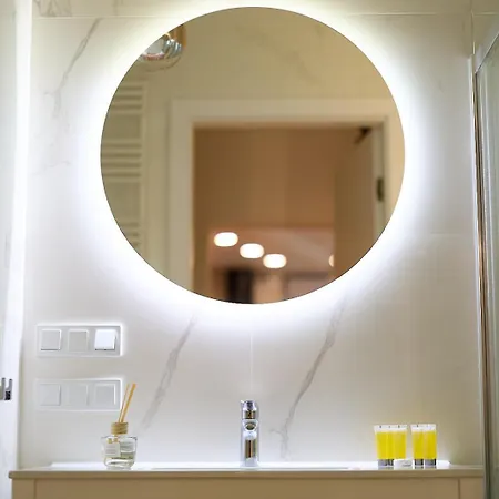 Apartmán Zyndrama Centre Deluxe By Bookinghost