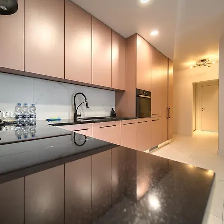 Zyndrama Centre Deluxe By Bookinghost 弗罗茨瓦夫