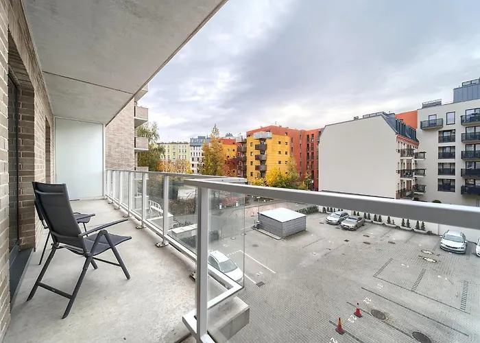 Zyndrama Centre Deluxe By Bookinghost Daire Wroclaw